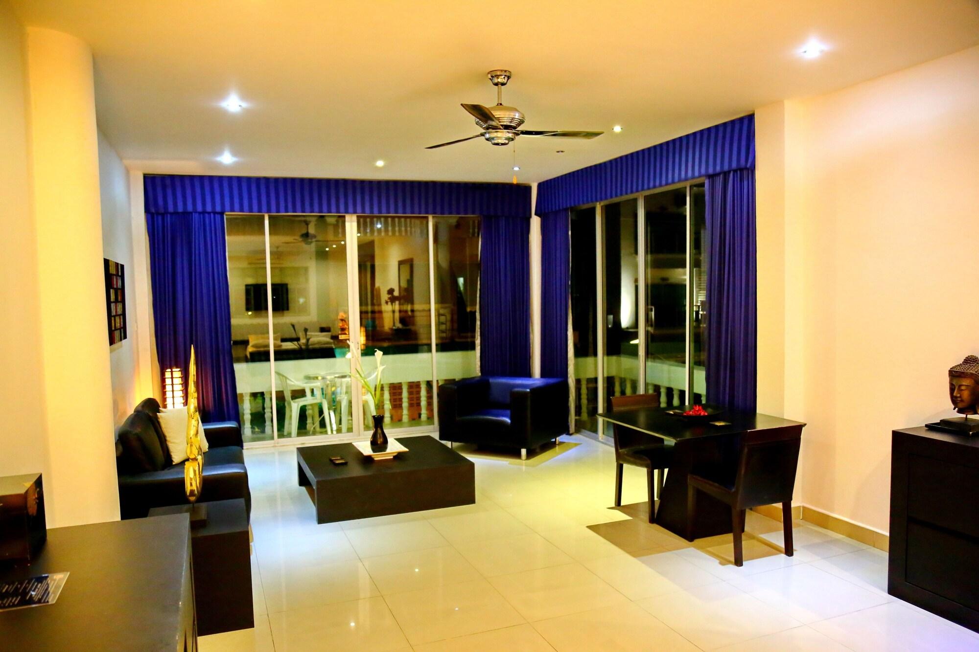 East Suites Pattaya Exterior photo